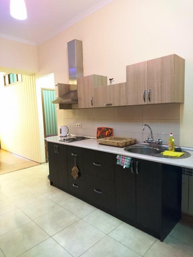 Luxury Apartment In The Centre Of Jereván Kültér fotó